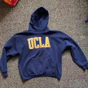 UCLA sweatshirt, Men’s medium